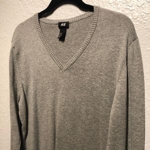 H&M - Solid V-Neck Sweater